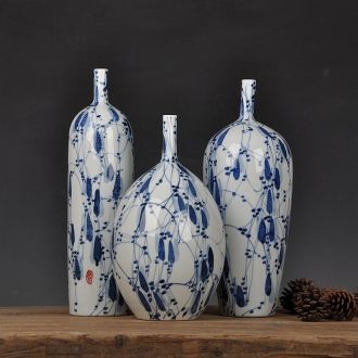 Jingdezhen blue and white porcelain vase three-piece creative decoration modern household dry flower decoration crafts are sitting room