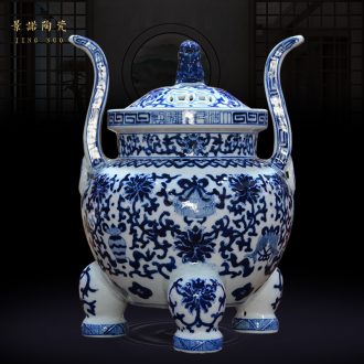 Imitation qing qianlong hand-painted design of blue and white porcelain of jingdezhen ceramics incense burner new Chinese style sitting room adornment is placed