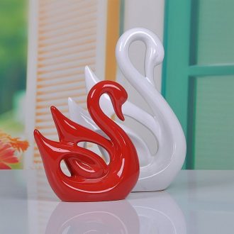King's household act the role ofing is tasted furnishing articles creative new home decoration ceramic crafts wedding gift for the red white swan