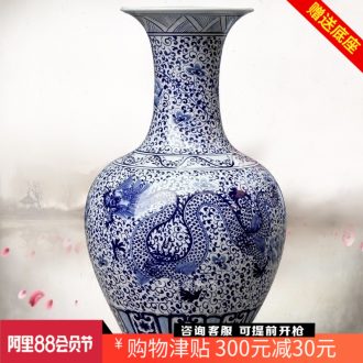 Jingdezhen ceramic hand-painted bound lotus flower dragon vase household of Chinese style living room a study table flower arranging office furnishing articles