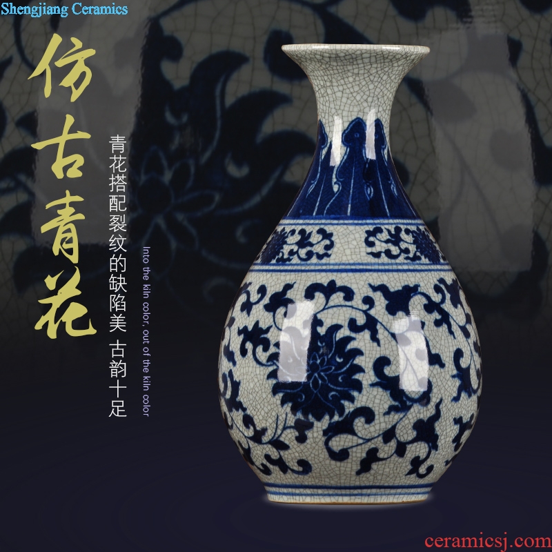 Jingdezhen blue and white home decoration crafts antique ceramics kiln dry ice to crack the sitting room porch decoration vase