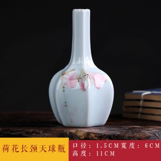 Jingdezhen ceramics mini handmade blue glaze furnishing articles floret flowers is pet bottle, small ornament