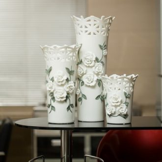 European rural white porcelain ceramic vase modern fashion table household act the role ofing is tasted the sitting room TV ark furnishing articles