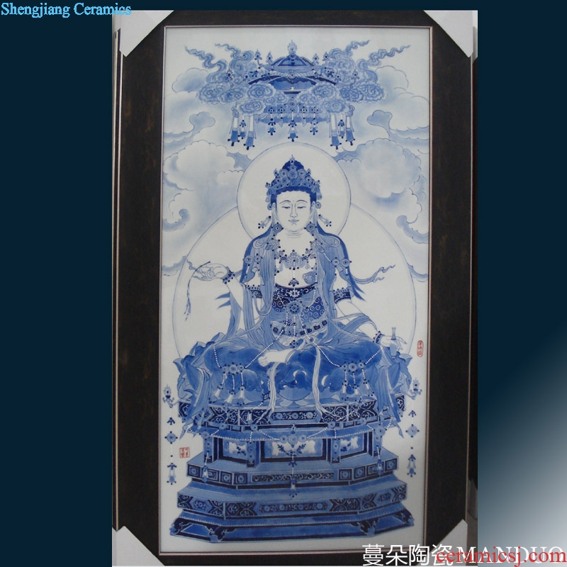 Jingdezhen hand-painted porcelain view video porcelain plate painting central scroll hanging porcelain porcelain plate of kannon hand-painted porcelain