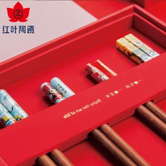 Red ceramic military strategy chopsticks chopsticks gift boxes log handmade gifts creative gifts of high-grade wooden chopsticks