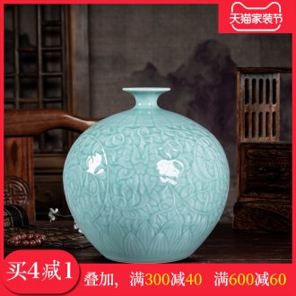 Jingdezhen ceramics by hand shadow green pomegranate carving vase furnishing articles of Chinese style living room rich ancient frame decorative arts and crafts