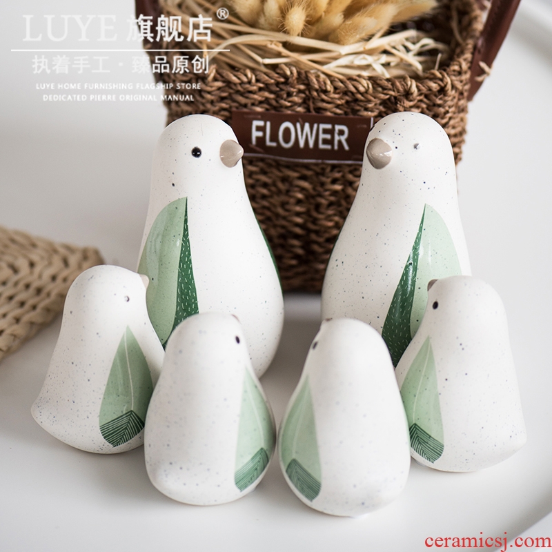 Zakka of a small animal ceramic bird furnishing articles creative cute cartoon home decoration decoration gifts