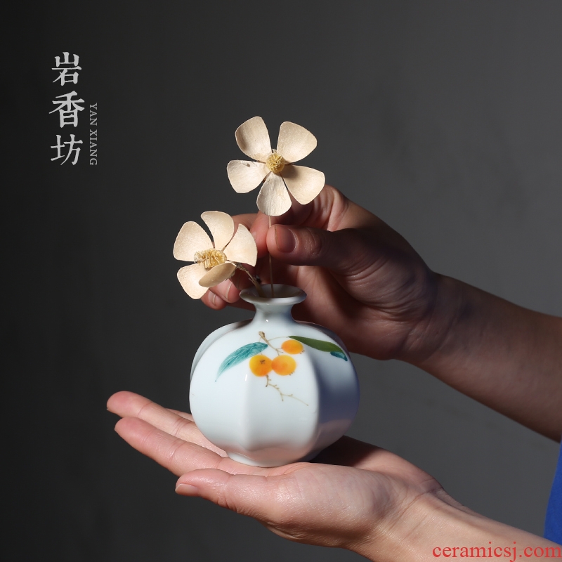 YanXiang fang celadon flowers inserted hand-painted ceramic loquat flower bottles household act the role ofing is tasted furnishing articles fashionable flower implement