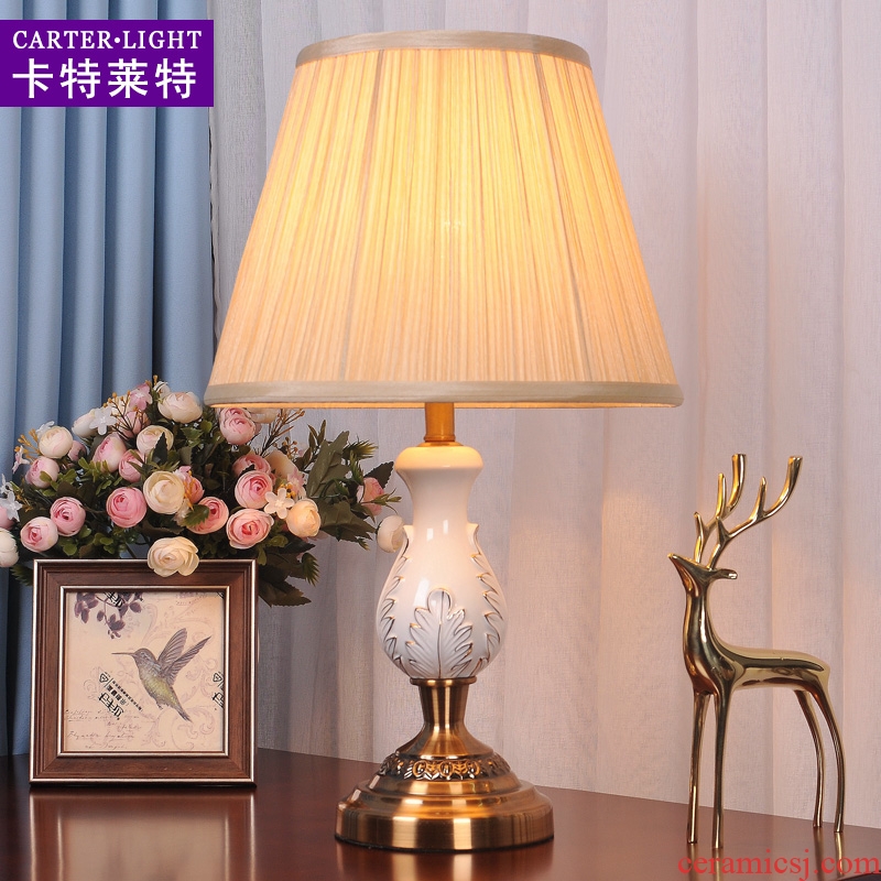 Ceramic lamp bedroom berth lamp contracted and contemporary American personality sitting room study creative sweet wedding decoration