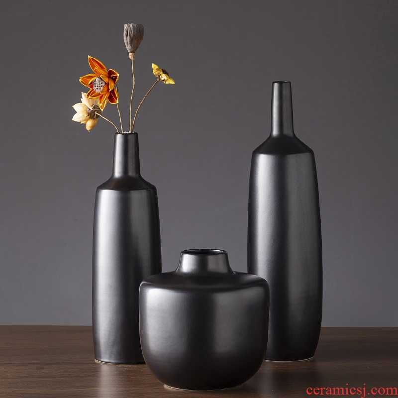 The new 2019 jingdezhen ceramic vases, I and contracted black zen pure manual pull PI sitting room art furnishing articles
