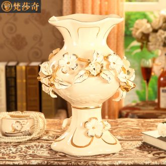 European pomegranate flowers, ceramic vase restoring ancient ways the sitting room TV ark, large flower adornment example room soft furnishing articles