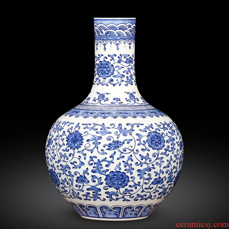 Jingdezhen ceramics imitation yongzheng hand - made of blue and white porcelain vases, new classical Chinese style home furnishing articles sitting room