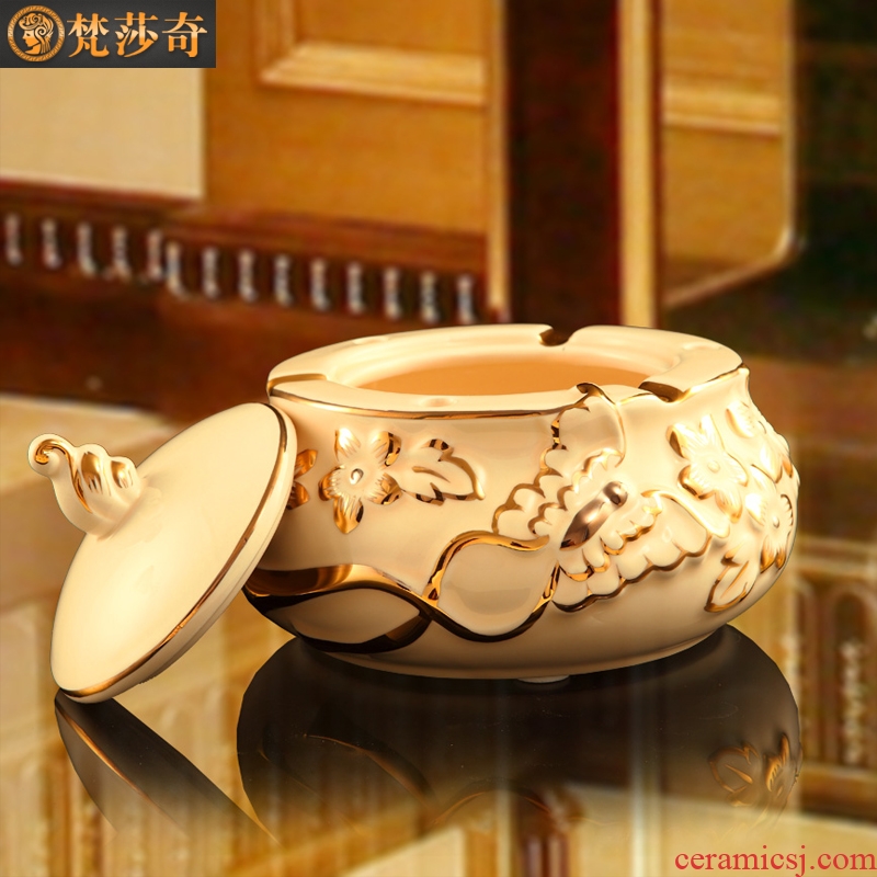 The Vatican Sally 's ceramic ashtray with cover European creative ashtray large sitting room place personalization gifts