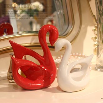 Package mail creative household decoration new home decoration wedding present practical red white swan furnishing articles ceramic arts and crafts