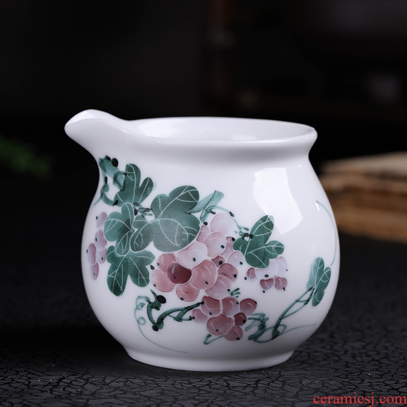 Jingdezhen hand - made under the glaze color ceramic fair keller kung fu tea accessories and cup and a cup of tea is tea sea