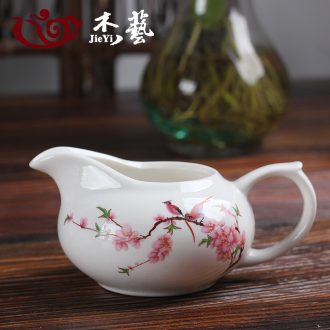 Blue and white porcelain ceramic fair keller of tea sea handless small kung fu tea set points of tea, tea urn filtering cup tea accessories