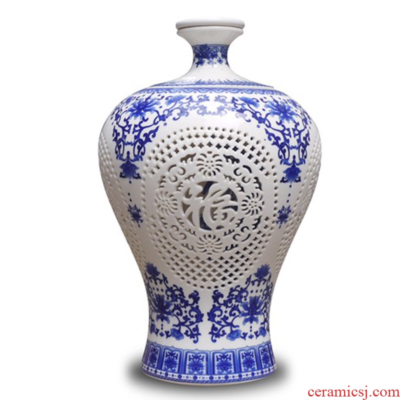 2 jins of 3 jins of jingdezhen ceramic ceramic wine bottle is empty jars home hip jugs double hollow out of the bottle