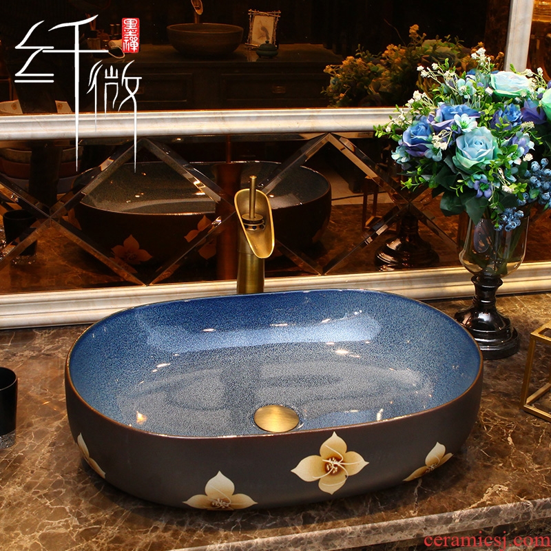 More European stage basin sink household lavatory ceramic art basin oval face basin to the pool that wash a face basin