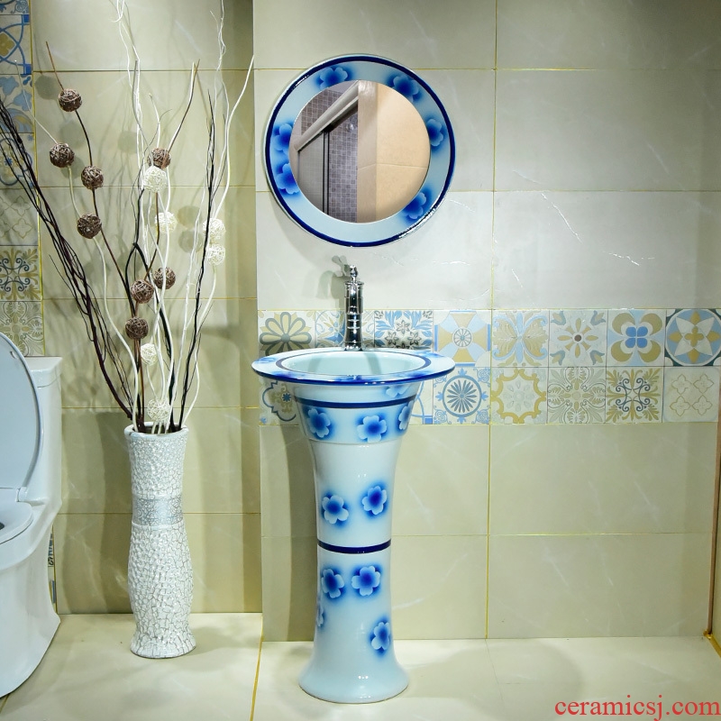 The Lavatory toilet pillar basin integrated is suing balcony sink ceramic art basin floor for wash gargle