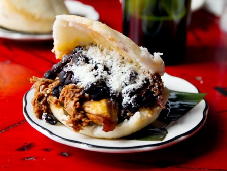 20130125-caracas-de-pabellon