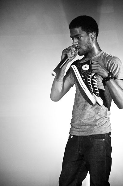 398px-Kidcudi_(300dpi)