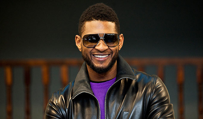 Usher Fucking On The Couch