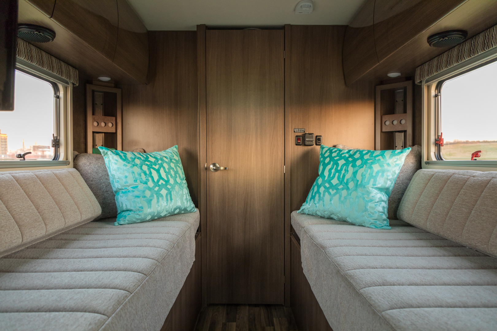 3 Rv Floor Plan Must Haves Every First, Travel Trailers With 2 Twin Beds