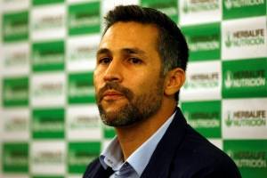 El excapitán de la Selección Colombia, Mario Alberto Yepes, anunció su retiro después de 21 años de carrera durante una rueda de prensa en la ciudad de Cali (Colombia). Agencia EFE.