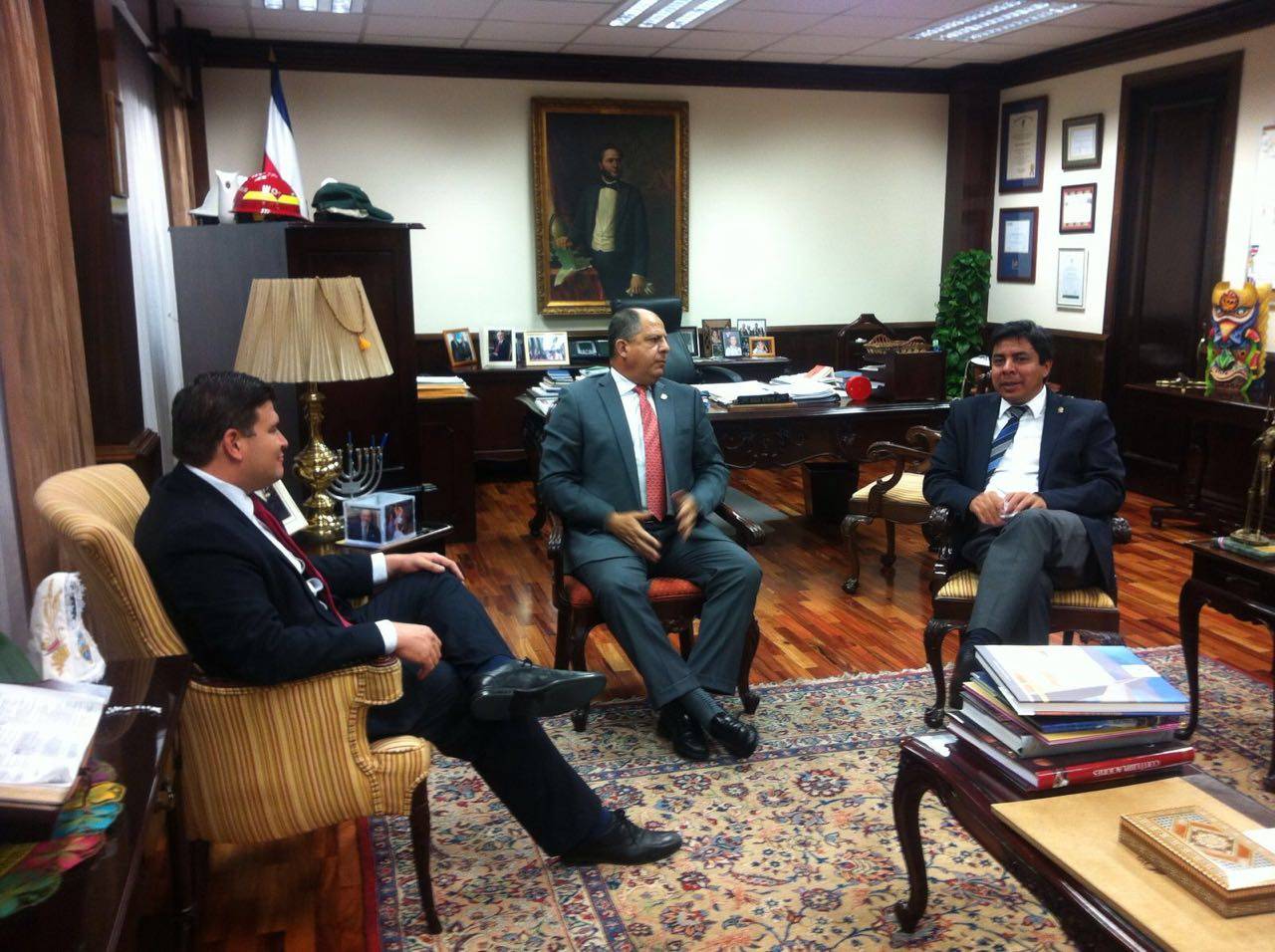 Reunión del PUSC con el Presidente Solís.