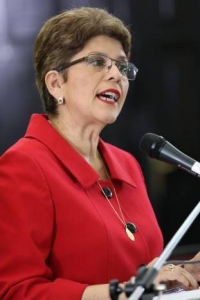 Foto por: Prensa de la Asamblea Legislativa. Marta Acosta, Contralora General de la República.