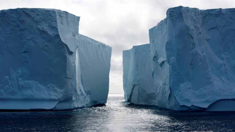 Ochenta líderes científicas descubren el sonido del silencio de la Antártida