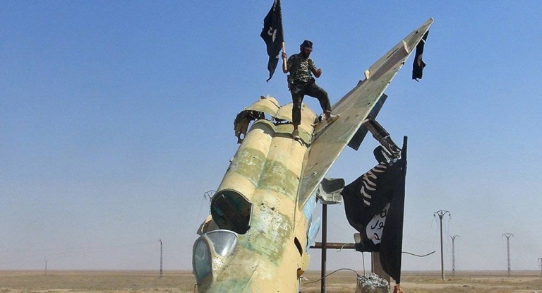 Daesh comienza a producir cohetes capaces de derribar aviones