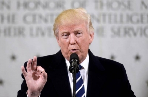 Donald Trump en el Cuartel de la CIA. EFE