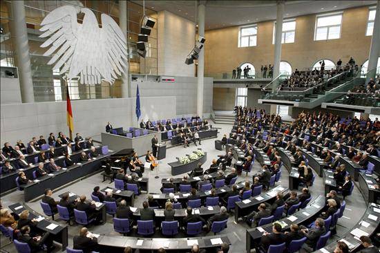 El Bundestag,, Parlamento alemán. Archivo