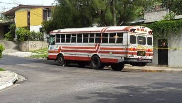 Cuatro conductores de autobús asesinados en El Salvador en menos de 24 horas