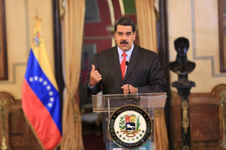 Maduro anuncia llegarán 300 toneladas de medicamentos provenientes de Rusia