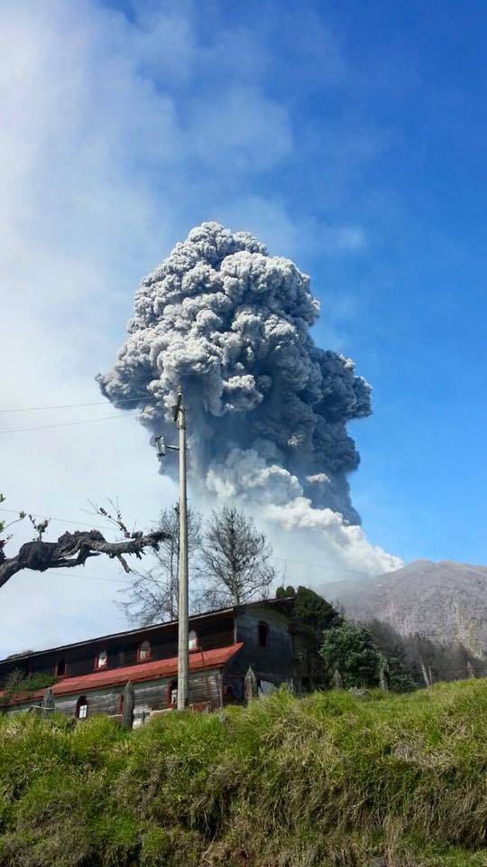 Fuerza Pública cierra el paso a las cercanías del Volcán Turrialba