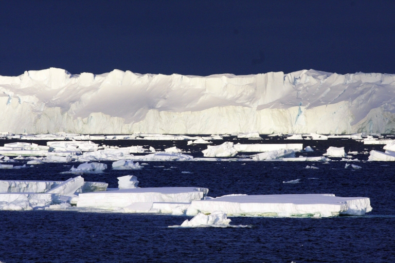 Canales submarinos contribuyen a que se derrita el glaciar antártico Totten