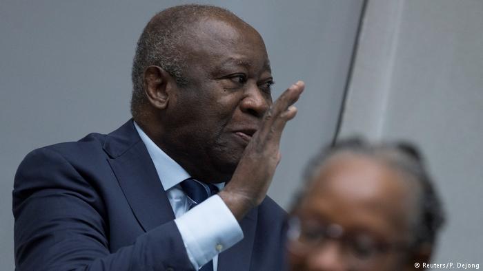 La CPI ordena la puesta en libertad del expresidente de Costa de Marfil