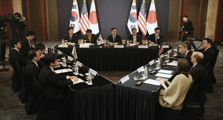 EEUU exige que China deje de suministrar petroquímicos a Corea del Norte