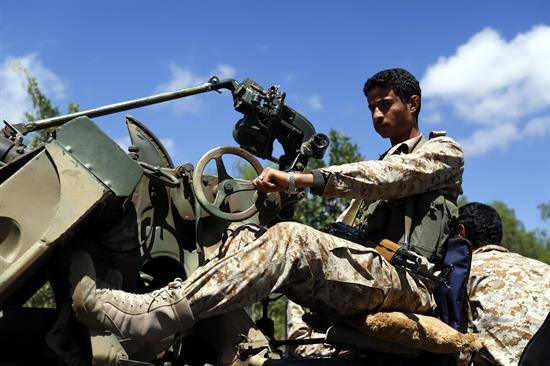 Los hutíes, dispuestos a cesar los ataques en el mar Rojo para favorecer la paz en Yemen