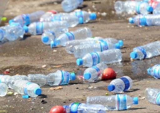Diputada del PAC propone ley para reducir la contaminación de residuos plásticos
