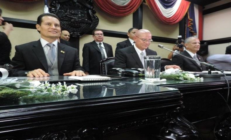 Directorio Legislativo se comparte entre el PAC y el PUSC