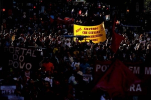 Protesta en Brasil contra reformas a jubilaciones. EFE