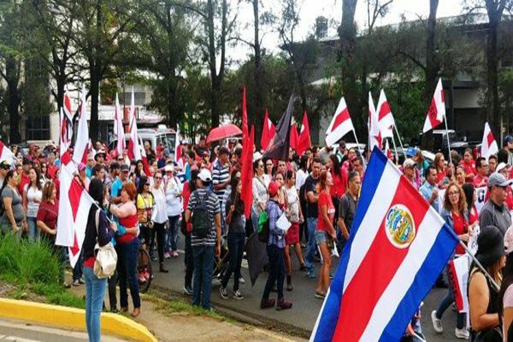 Costa Rica: las protestas  de color café