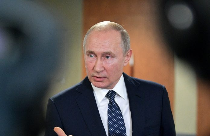 Putin niega peligro de contaminación radiactiva tras el accidente en Arjánguelsk