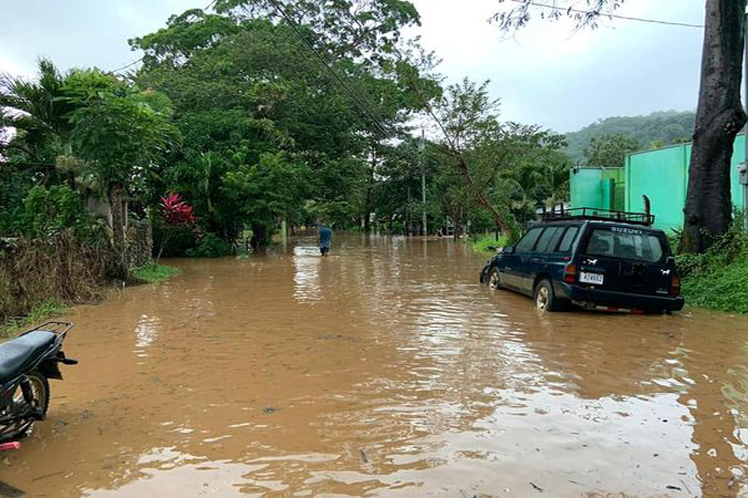 Costa Rica afectada con una pertinaz lluvia debido a Eta