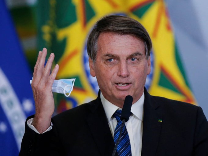 Brasil: Bolsonaro aleja el fantasma del «juicio político»… de momento