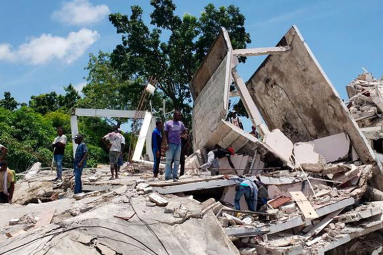 Caricom llama a la OEA a ayudar a Haití tras terremoto