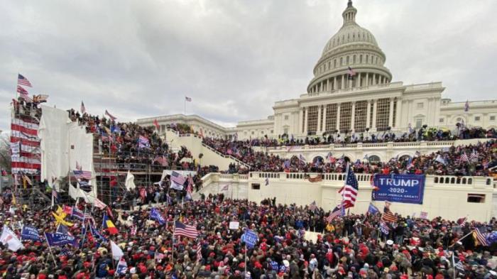 Urgen en EEUU demanda civil contra Trump por asalto al Capitolio